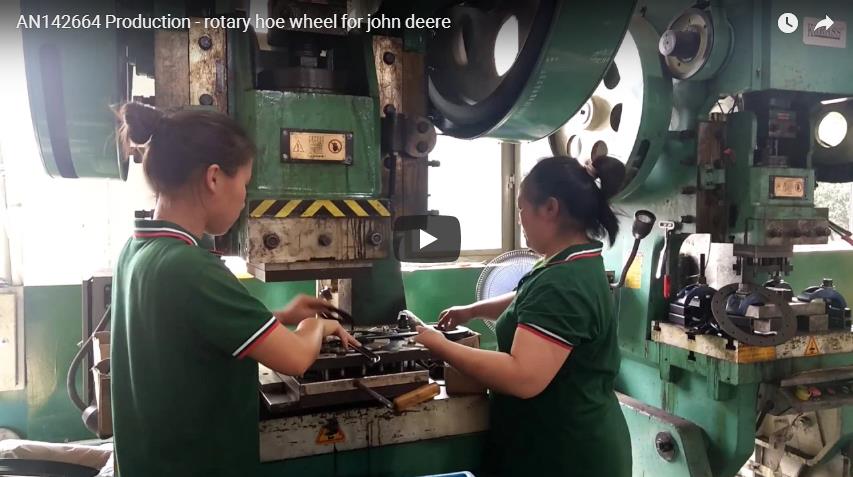 John Deere 21inch Rotary Hoe Wheel AN142664 3400-111G