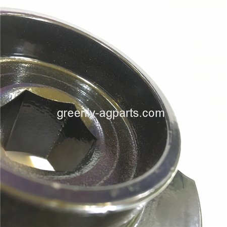 John Deere Upper Gather Chain Drive Sprocket H85252